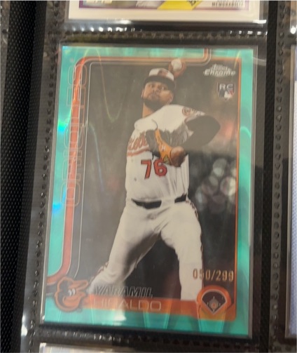 2025 Topps Chrome Update #US210 Yaramil Hiraldo — front