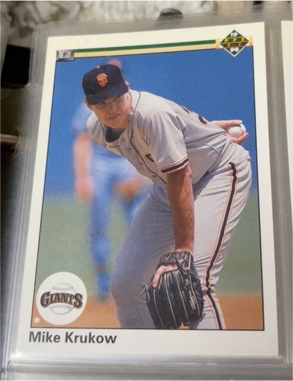 1990 Upper Deck #639 Mike Krukow — front