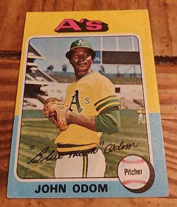 1975 Topps #69 John Odom — front