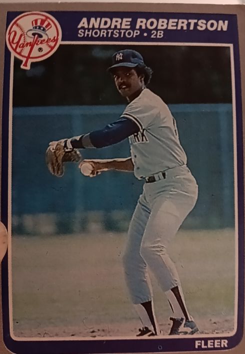 1984 Fleer #Q Andre Robertson — front