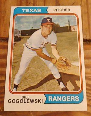 1974 Topps #242 Bill Gogolewski — front
