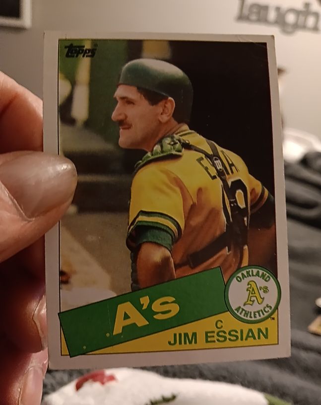 1985 Topps #472 Jim Essian — front