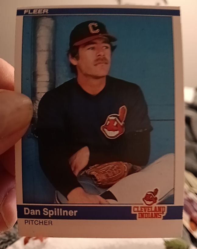 1984 Fleer #550 Dan Spillner — front