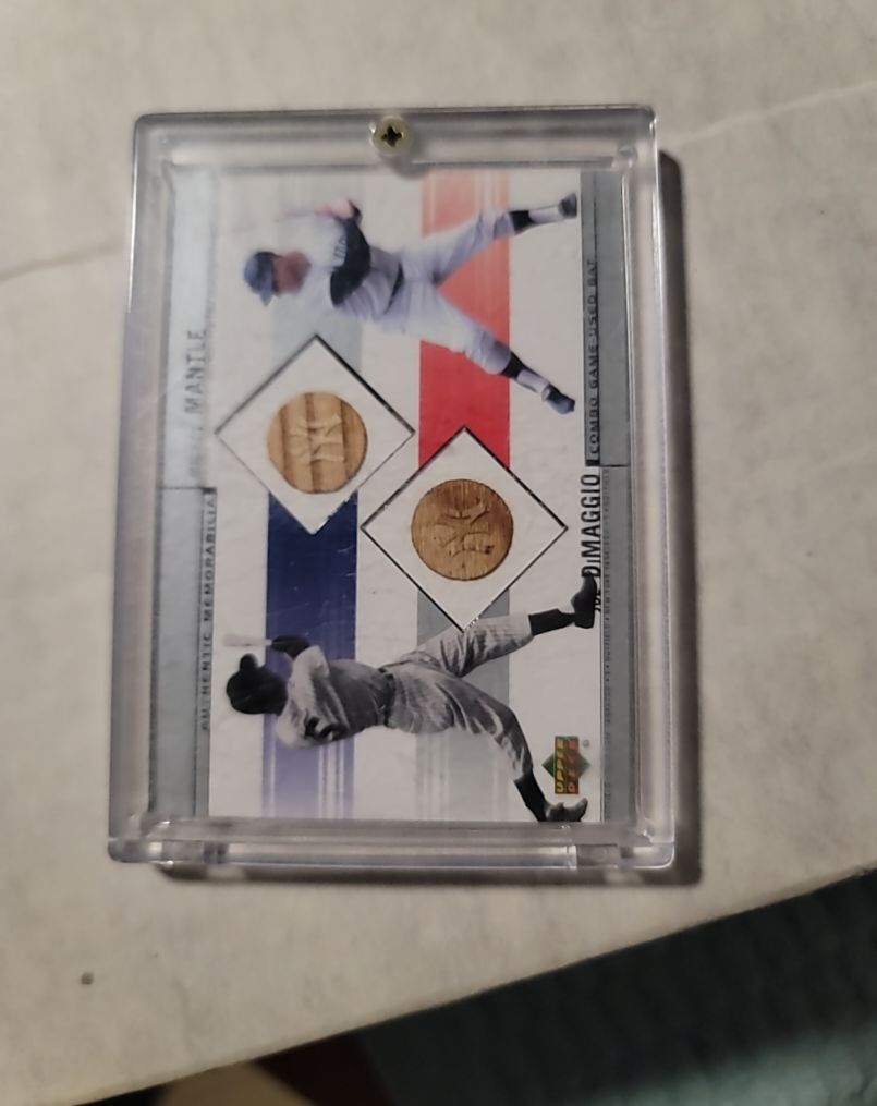 2002 Upper Deck Combo #CB-DM Mickey Mantle & Joe DiMaggio — front