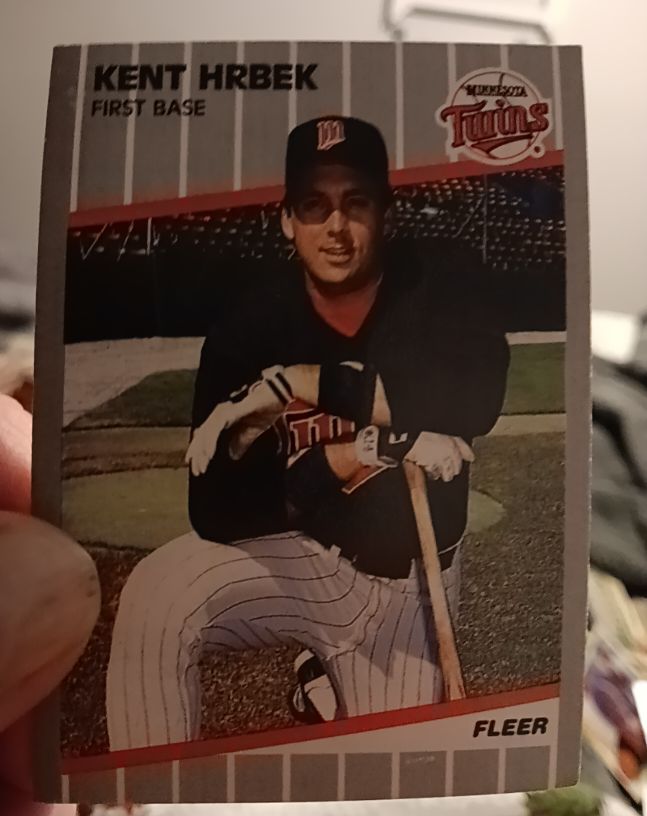 1989 Fleer #116 Kent Hrbek — front