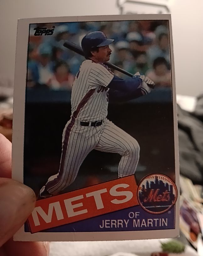 1985 Topps #517 Jerry Martin — front