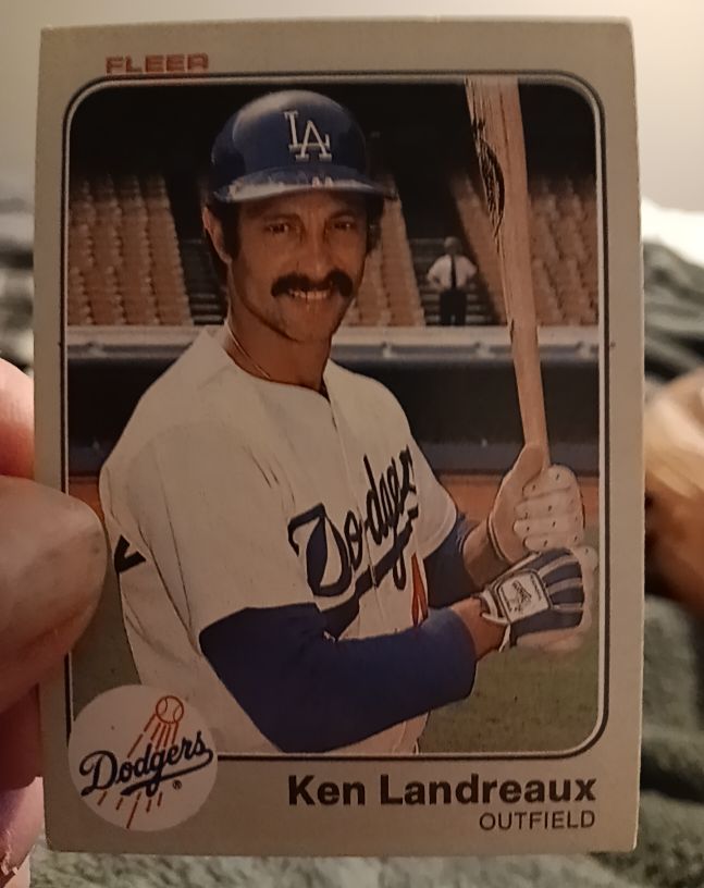 1983 Fleer #210 Ken Landreaux — front