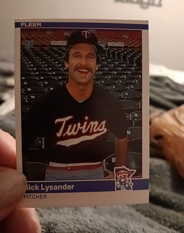 1984 Fleer #570 Rick Lysander — front