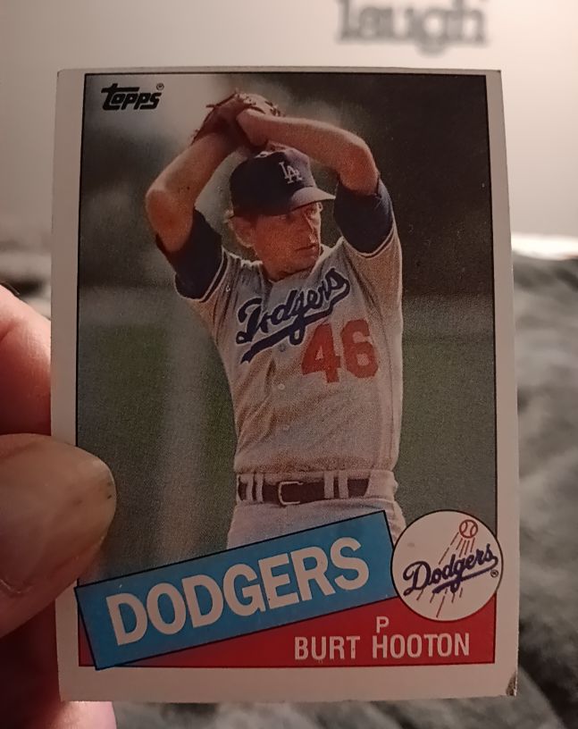 1985 Topps #201 Burt Hooton — front