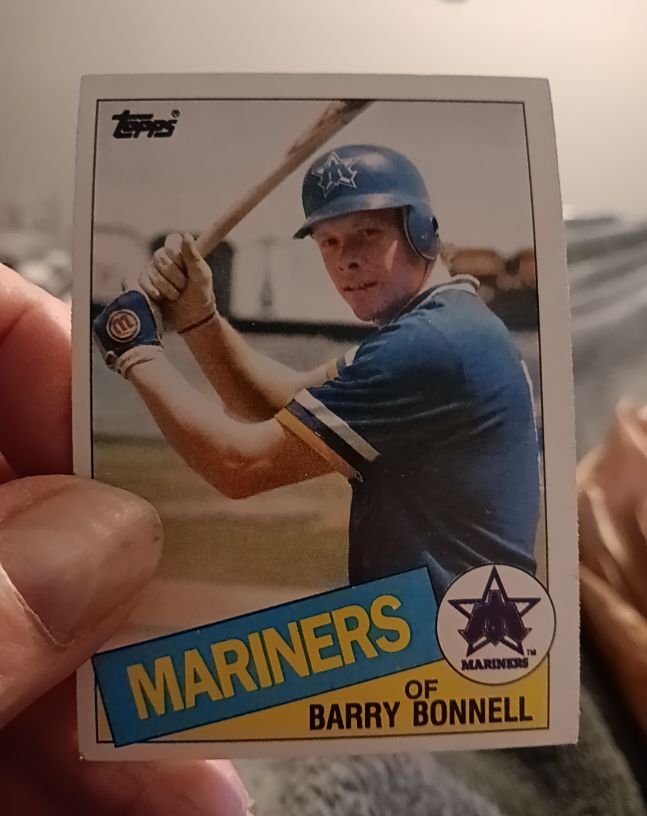 1985 Topps #423 Barry Bonnell Seattle Mariners — front