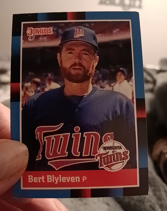 1988 Donruss #71 Bert Blyleven — front