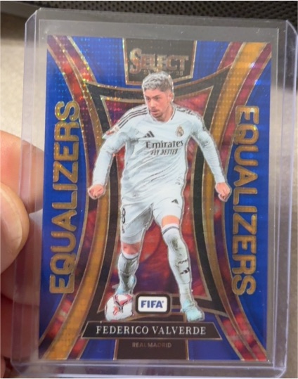 2024-25 Panini Select FIFA #14 Federico Valverde Equalizers — front