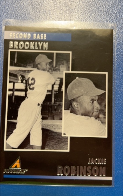 2023 Panini Chronicles Pinnacle #30 Jackie Robinson Brooklyn Dodgers — front