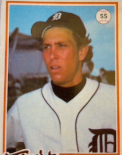 1970 Topps #327 Hal King — front