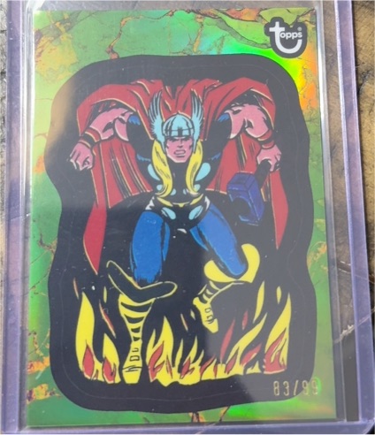 2025 Topps Marvel Comic Book Heroes 1975 Golden Anniversary Thor Gold #33 — front