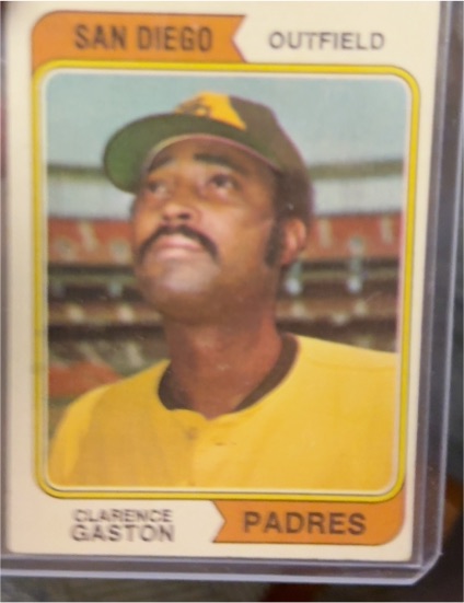 1974 Topps #364 Clarence Gaston — front