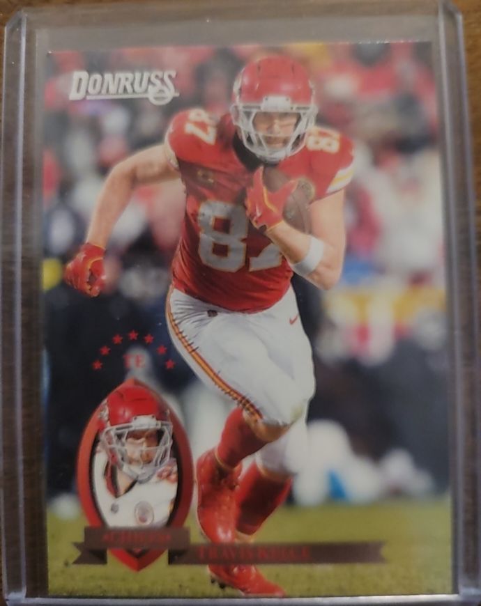 2025 Donruss #35 Travis Kelce Retro 1995 — front
