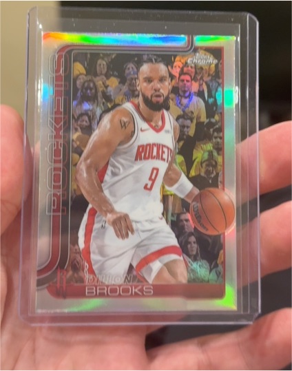 2025-26 Topps Chrome #70 Dillon Brooks — front
