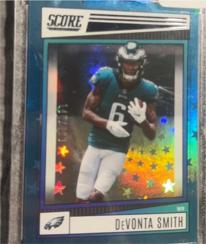 2022 Panini Score #242 DeVonta Smith — front