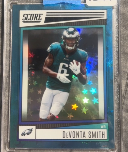 2022 Panini Score #242 DeVonta Smith — front