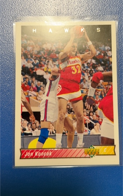 1992-93 Upper Deck #210 Jon Koncak — front