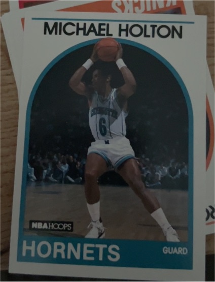 1989-90 Hoops #119 Michael Holton — front