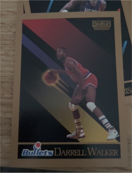 1990 SkyBox Darrell Walker — front