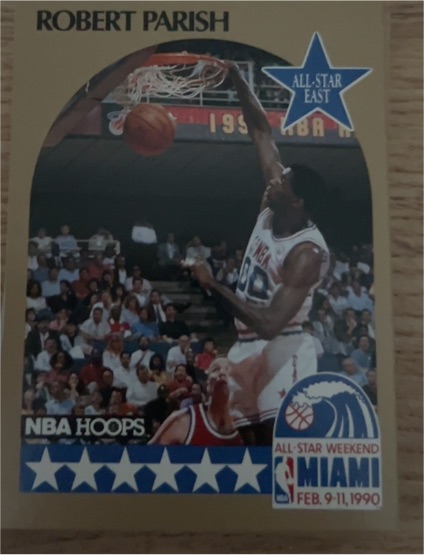 1990-91 NBA Hoops #8 Robert Parish — front