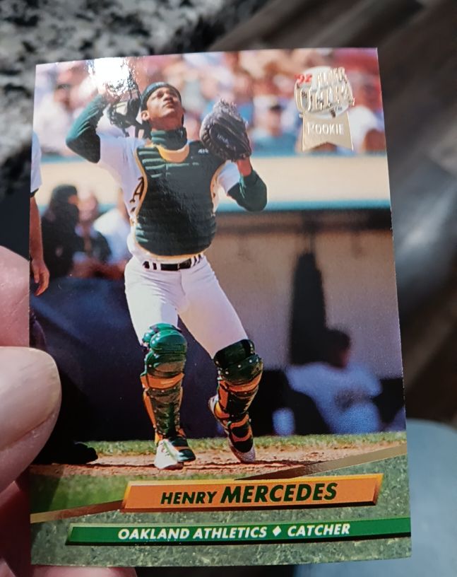 1992 Fleer Ultra #424 Henry Mercedes — front