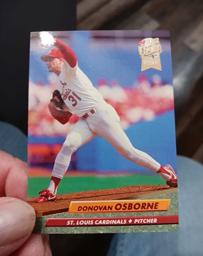 1992 Fleer Ultra #570 Donovan Osborne — front