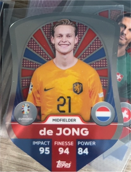 2024 Topps Match Attax Euro 2024 Chrome Shield #SC5 Frenkie de Jong — front
