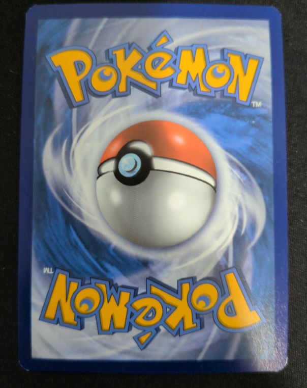 1999 Pokémon Base Set #102 Poké Ball — front