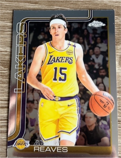 2025-26 Topps Chrome #126 Austin Reaves — front