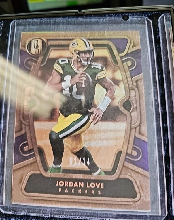 2024 Panini Gold Standard #01 Jordan Love — front