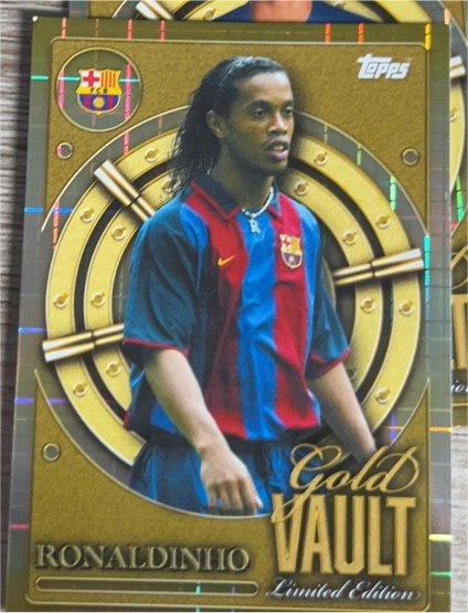 2025-26 Topps FC Barcelona Collector Tin Ronaldinho Gold Vault Limited Edition — front