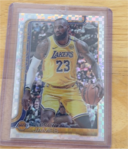 2025-26 Topps Chrome #127 LeBron James — front