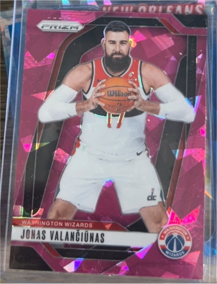 2024-25 Panini Prizm #76 Jonas Valanciunas — front