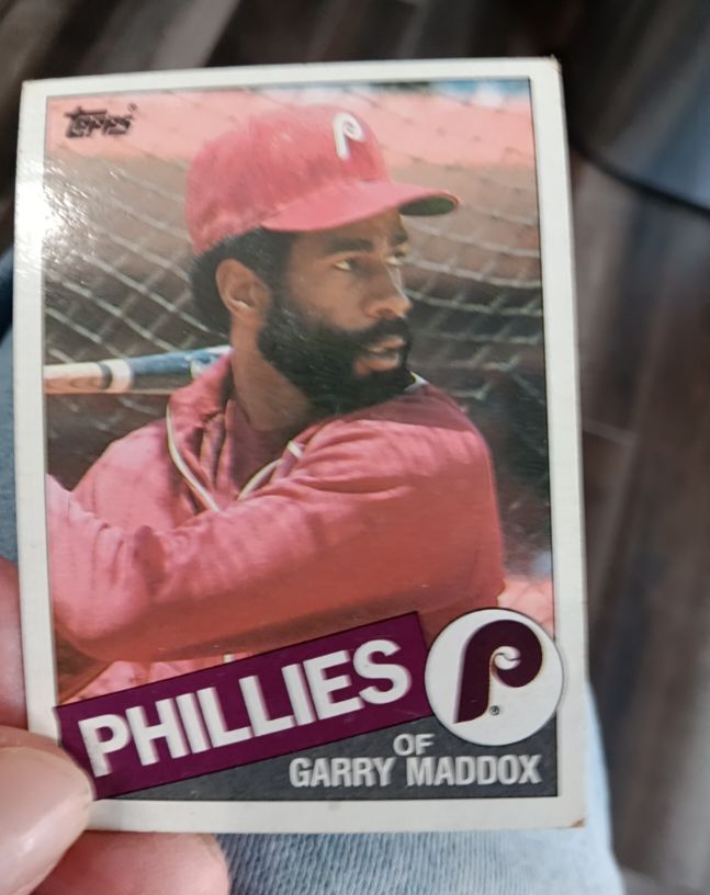 1985 Topps #235 Garry Maddox — front