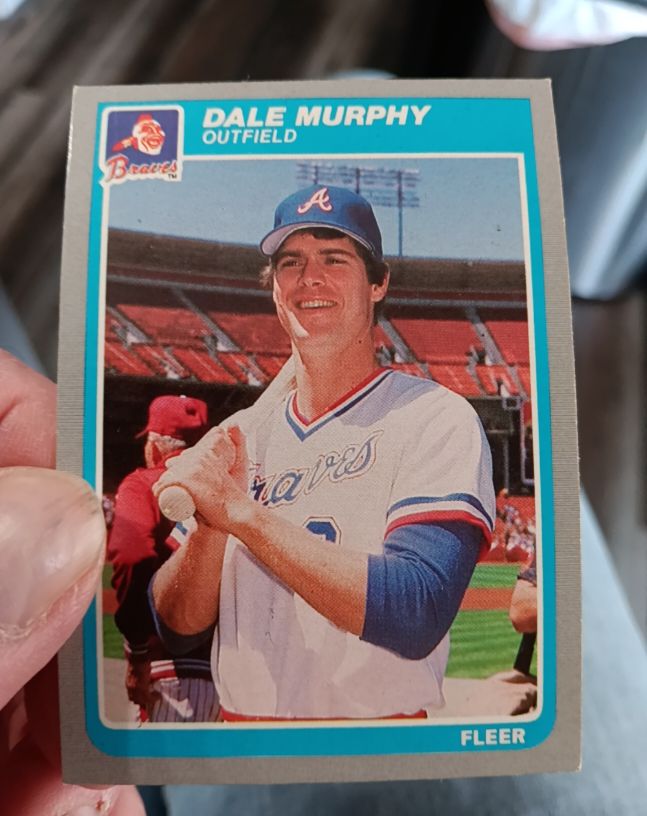 1985 Fleer #335 Dale Murphy — front