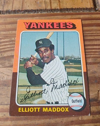 1975 Topps #113 Elliott Maddox — front