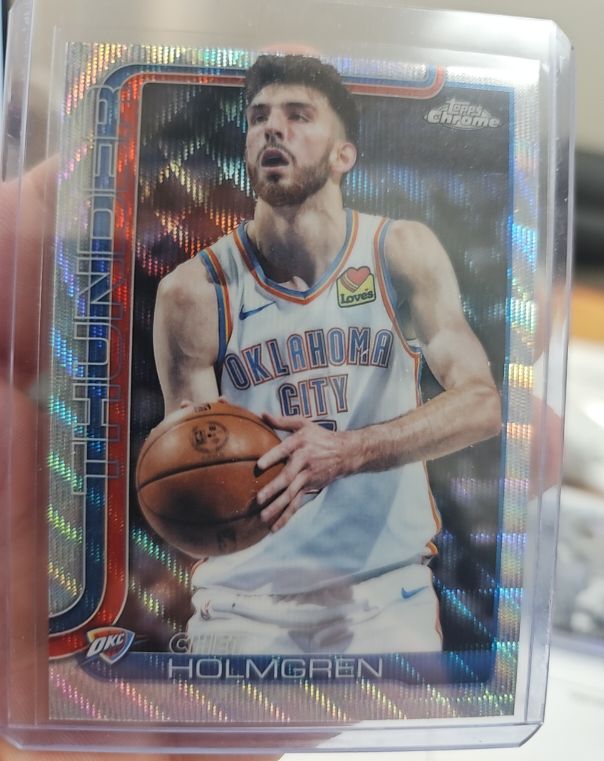 2025-26 Topps Chrome #134 Chet Holmgren — front