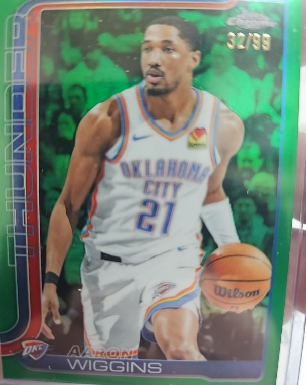 2025-26 Topps Chrome #196 Aaron Wiggins — front