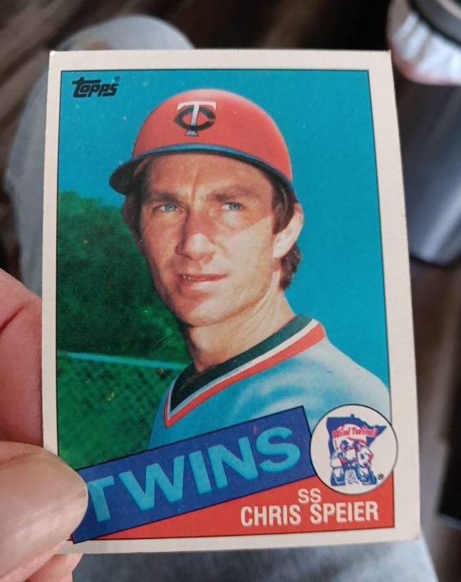 1985 Topps #577 Chris Speier — front