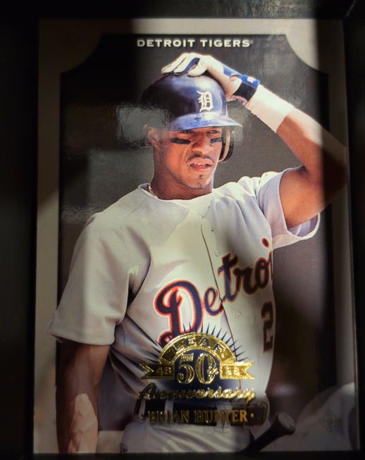 1998 Leaf 50th Anniversary #125 Brian Hunter — front