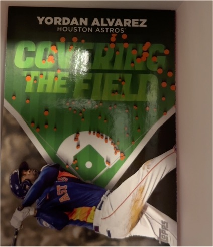 2024 Topps Series 2 Covering the Field #CTF-17 Yordan Alvarez — front