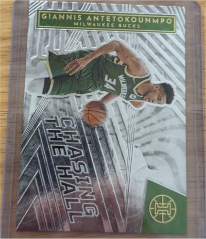 2021 Panini Illusions #1 Giannis Antetokounmpo Chasing The Hall — front