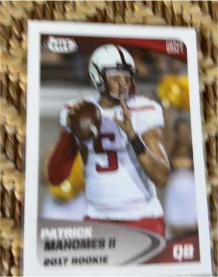 2017 Sage Hit Premier Draft #5 Patrick Mahomes II Rookie Card — front