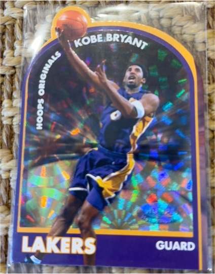 2000/01 Fleer Hoops Originals #4 Kobe Bryant — front