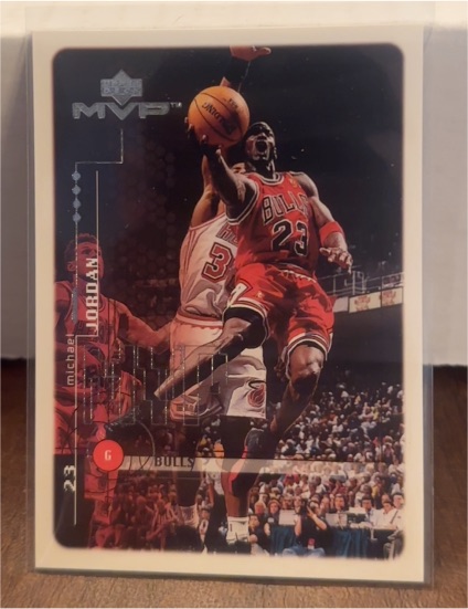 1999 Upper Deck MVP #51 Michael Jordan — front