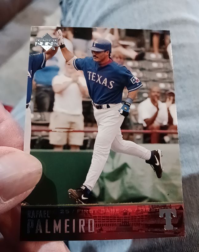 2004 Upper Deck #82 Rafael Palmeiro — front